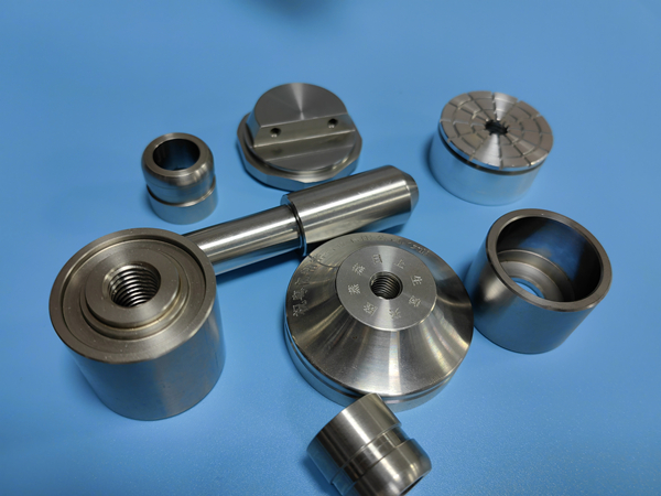 CNC Swiss-Schraubendrehen