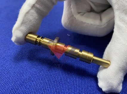 Das Schweizer Drehen wird in der Elektronikindustrie eingesetzt.