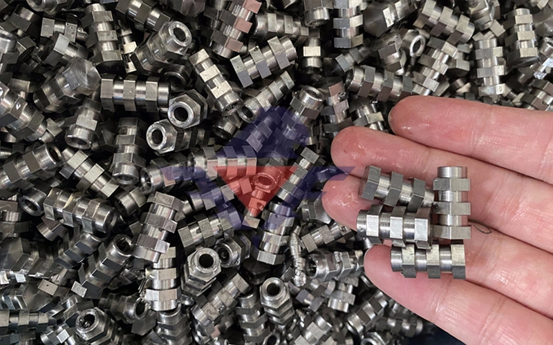 Gründe für die Zusammenarbeit mit Falcon CNC Swiss