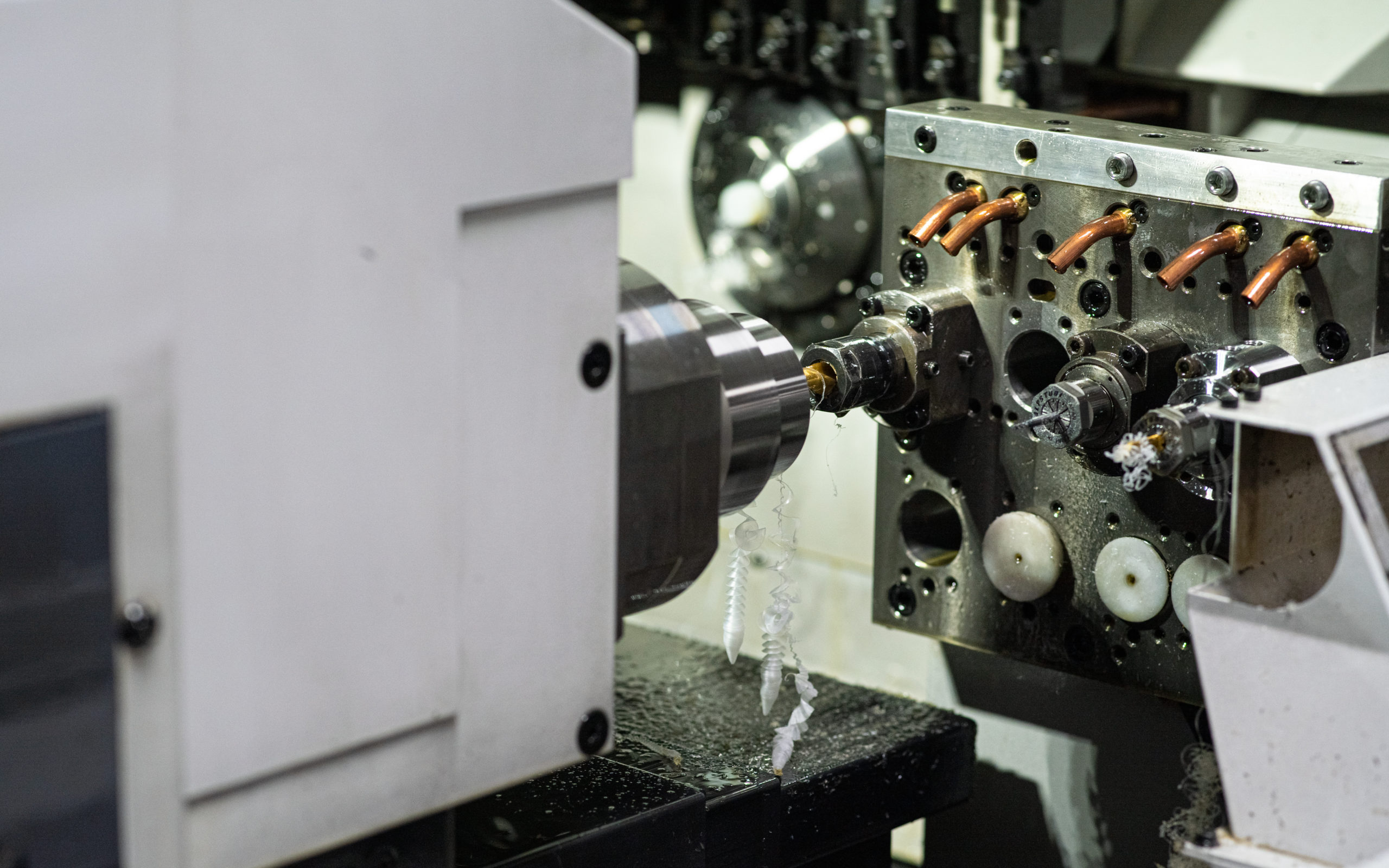 Kundenspezifische Swiss-CNC-Drehteilefertigung Kundenspezifische Swiss-CNC-Drehteile mit hoher Präzisionsbearbeitung für industrielle und OEM-Anwendungen