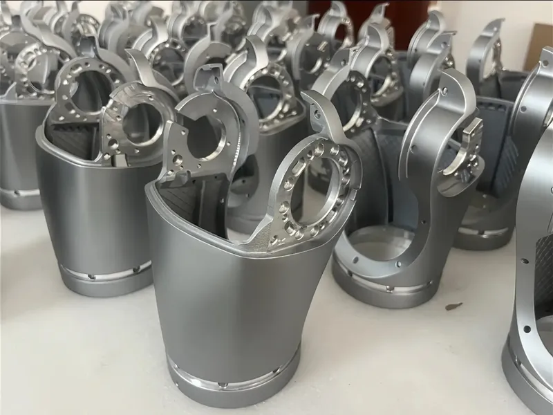 CNC-bearbeitete Halterungen