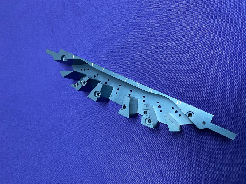 custom_machined_brackets.jpg custom_machined_brackets.jpg