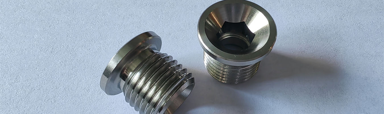 Kundenspezifische Präzisionsmuttern für enge Toleranz-Befestigungsanwendungen Kundenspezifische Präzisionsmuttern, hergestellt mit CNC-Drehen für industrielle Präzisionsbefestigungen und Sicherungsanwendungen